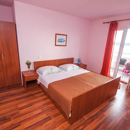 Apartment Alajbeg Trogir