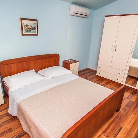 Apartment Alajbeg Trogir